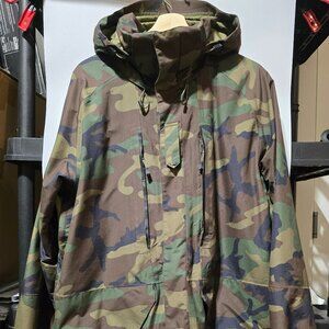 Vintage Nike ACG 2010 Fall / Winter ICEX GTX Goretex Jacket 378660-234 men sz M